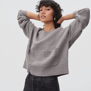 Everlane Belgian sweater pocket pullover in Heathered Sand — Recycled Cashmere